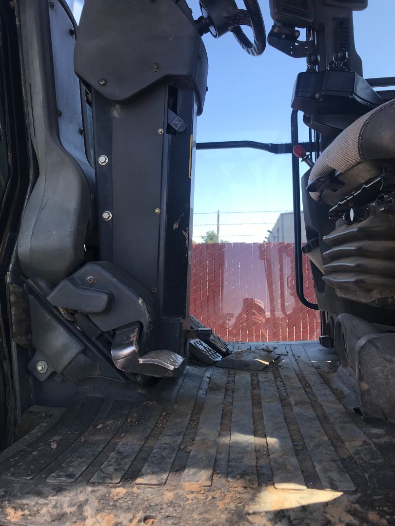 2010 DEERE 872GP - Image 13